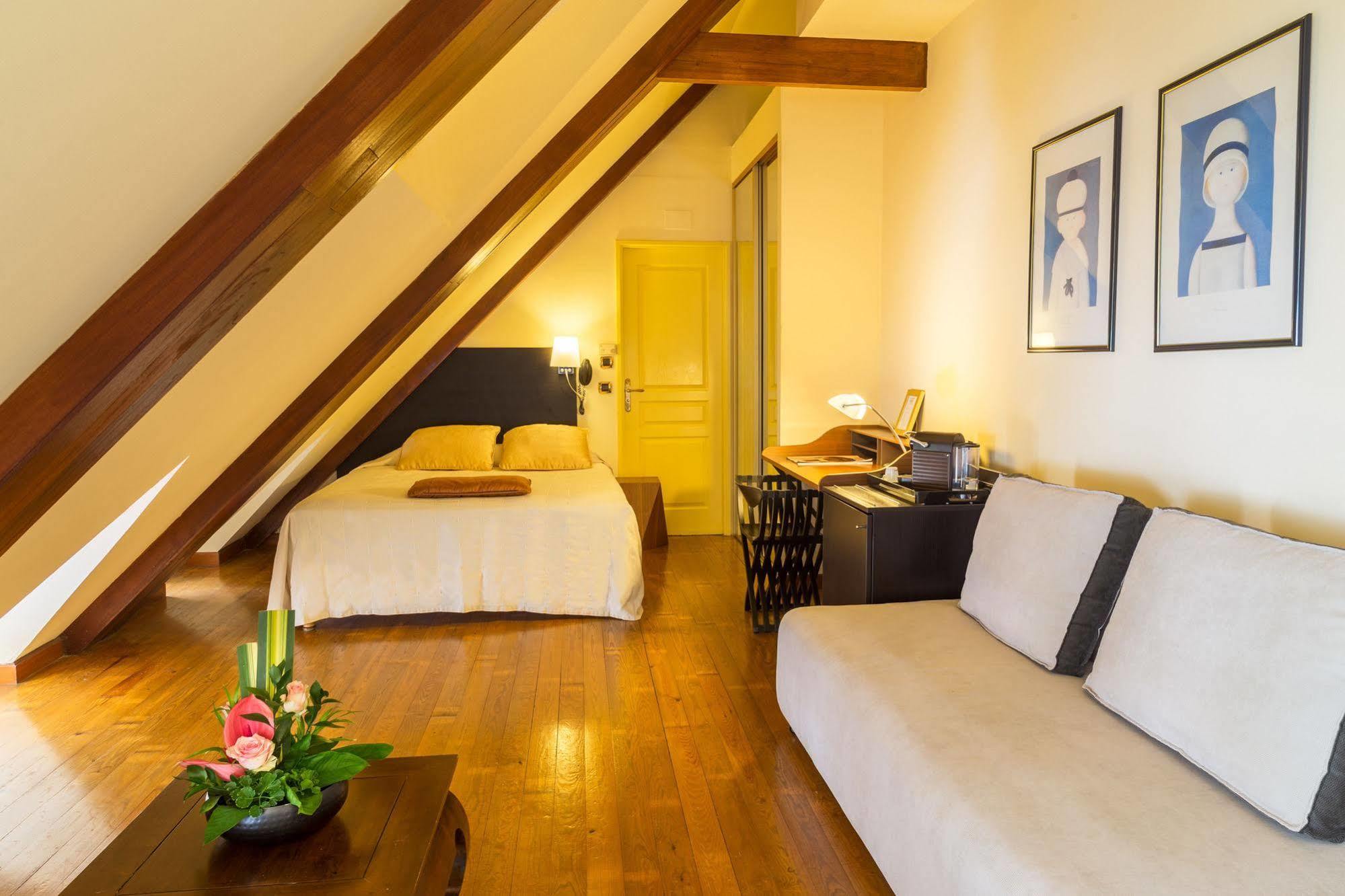 Hotel Le Juliette Dodu- Le Charme D'Un Monument Historique Saint-Denis Exteriér fotografie